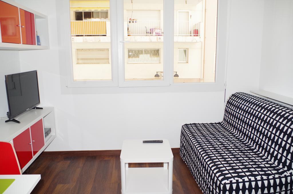 Studio La Reine Astrid Antibes Bagian luar foto