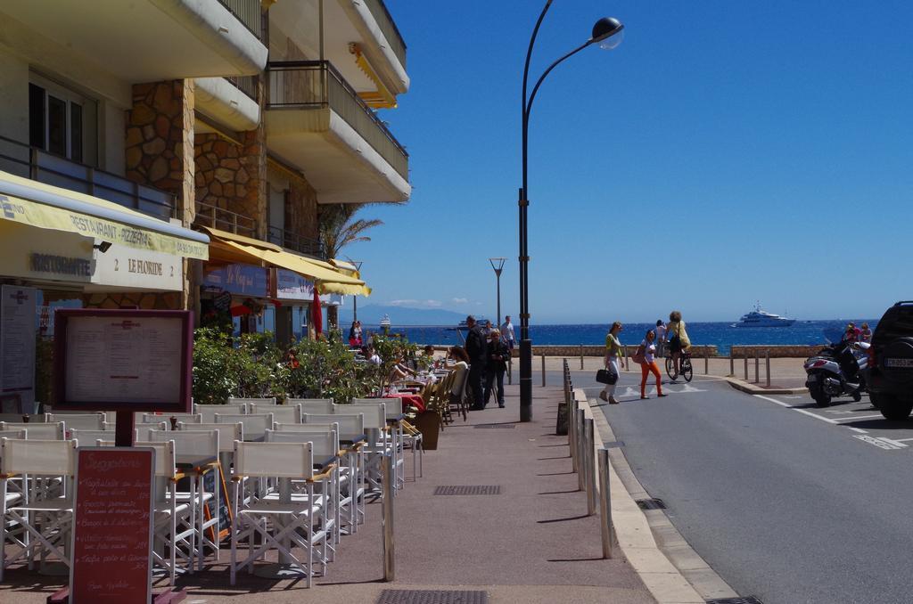 Studio La Reine Astrid Antibes Bagian luar foto